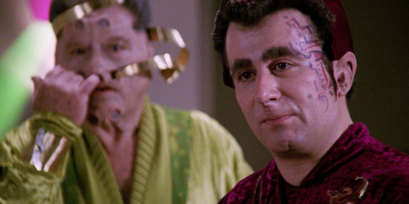 Saul Rubinek guest stars in the episode "The Most Toys" on Star Trek: The Next Generation