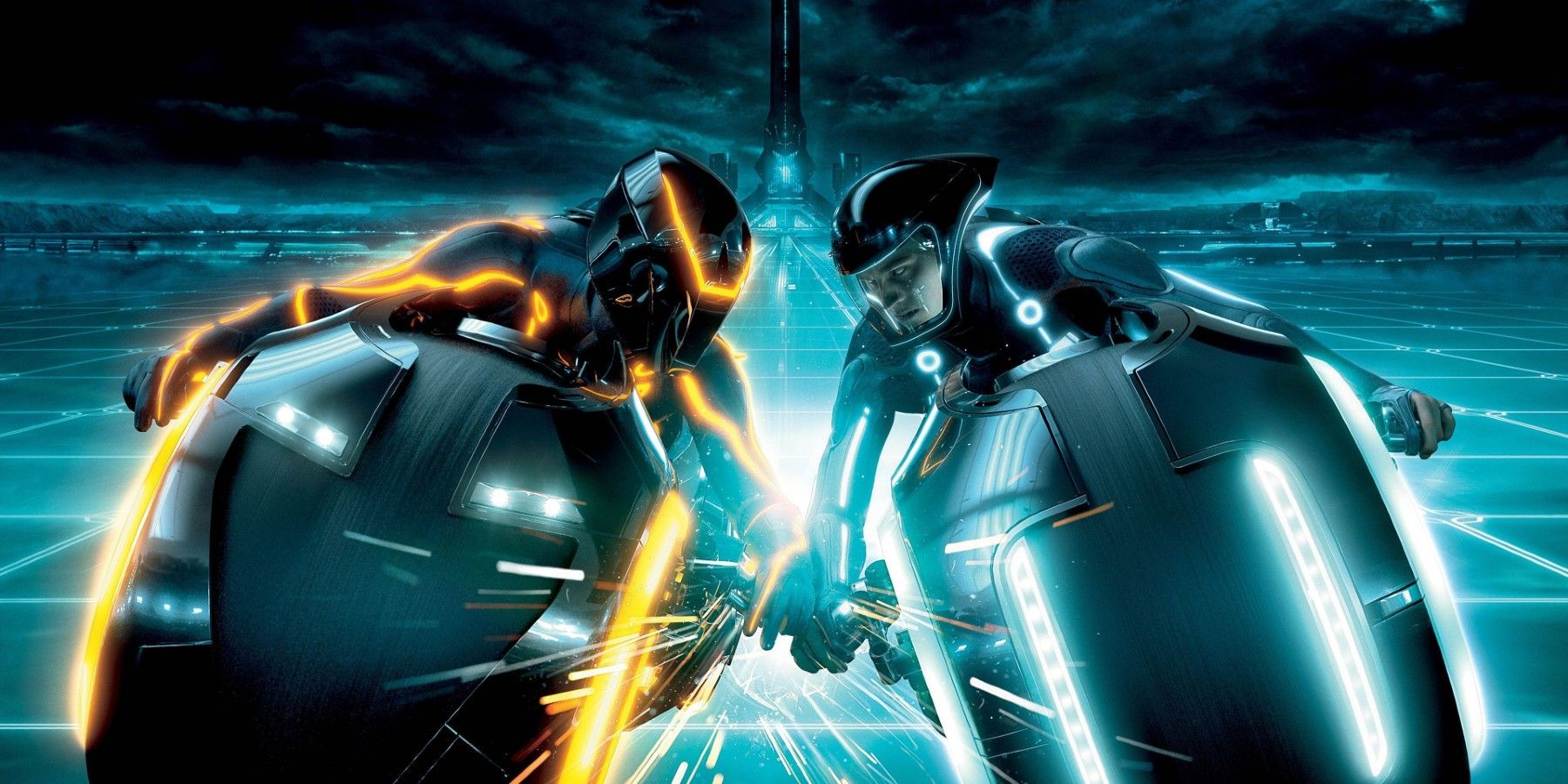 Tron 3 Star Cameron Monaghan Teases the Sequel's 'Phenomenal' Visuals