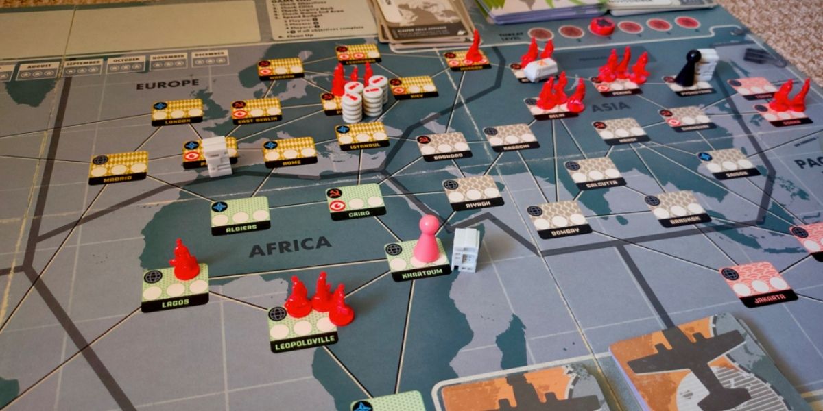 Players moving about the world in Pandemic Legacy: Season 0