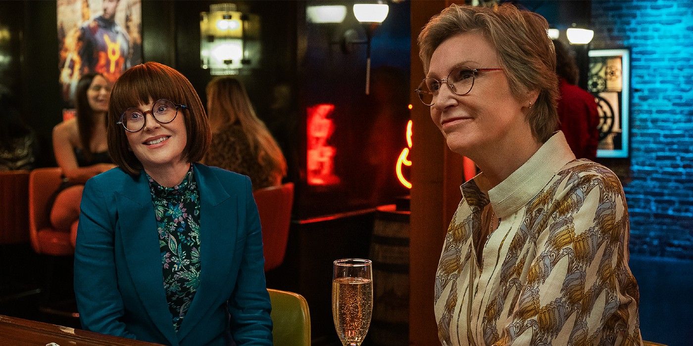 Megan Mullally and Jane Lynch have a drink in Party Down