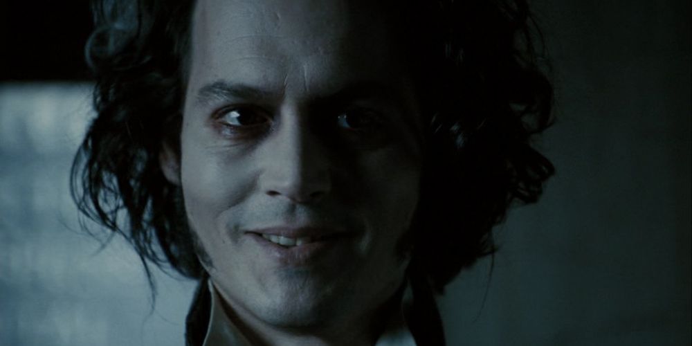 Johnny Depp smiling in Sweeney Todd.