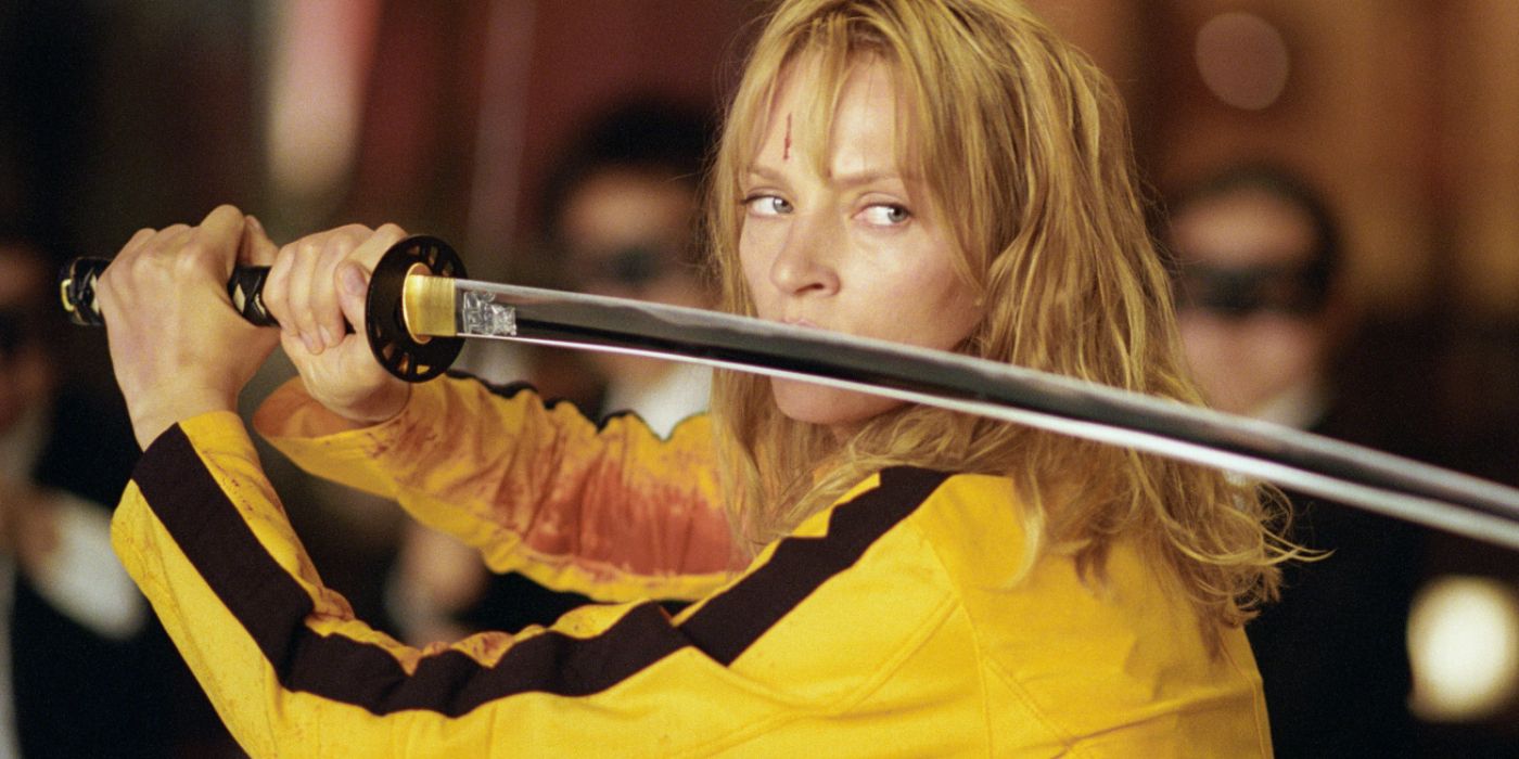 Uma Thurman as The Bride in Kill Bill holding a sword.