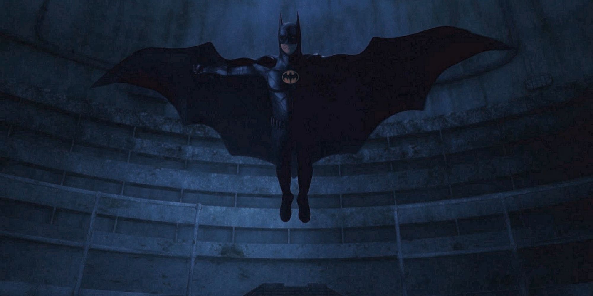 Michael Keaton's Batman soars in The Flash trailer