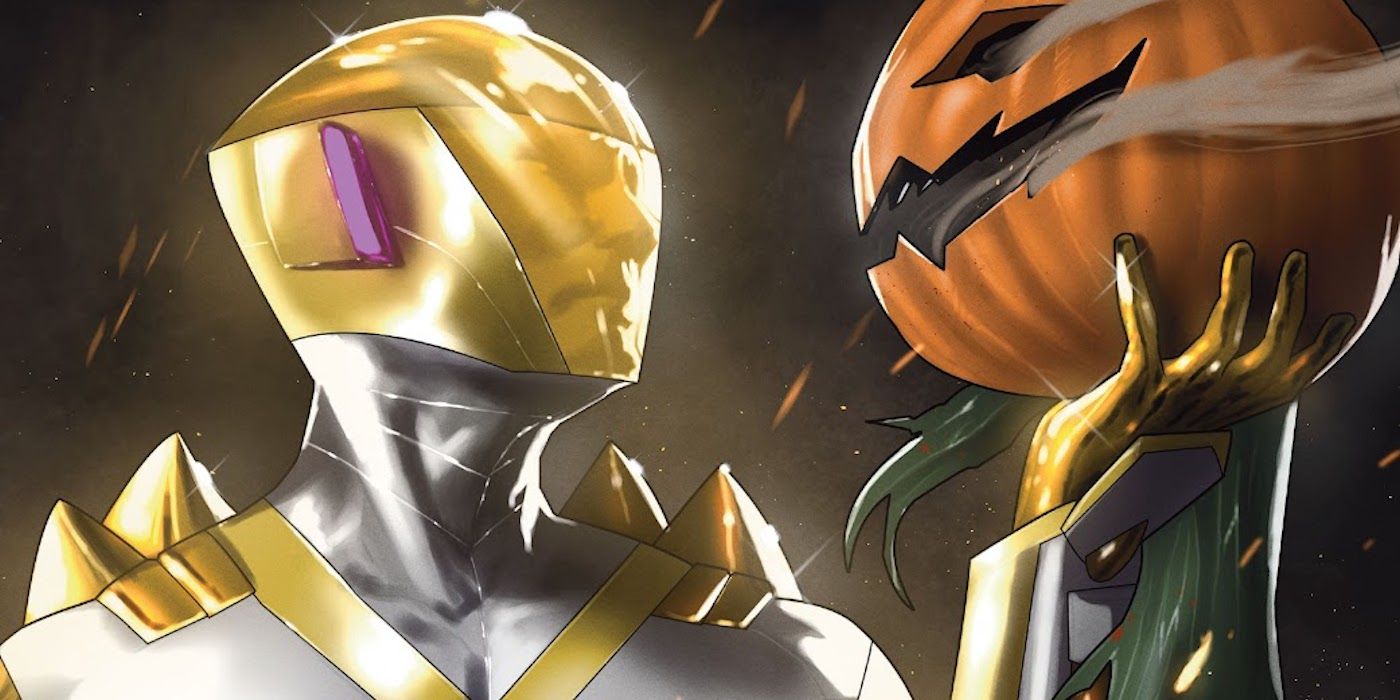 Goblin Dourado segurando um capacete Jack-o-Lantern fumegante.