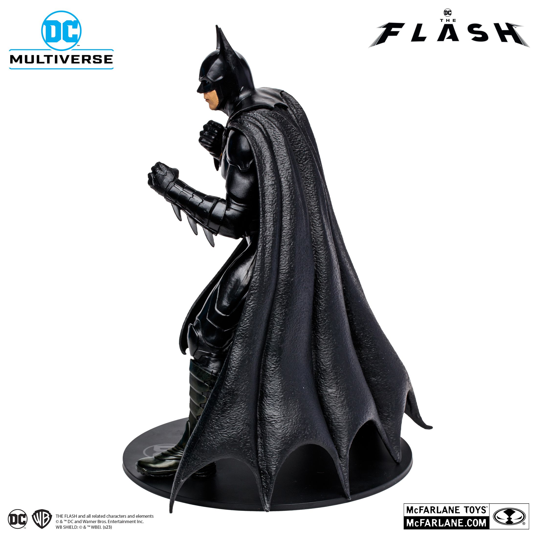 Flash Statues Offer Super Detailed Looks At Michael Keatons New Batman Costume