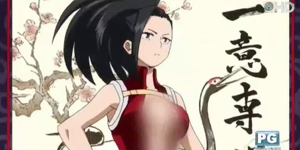 Momo stands in front of the class in My Hero Academia