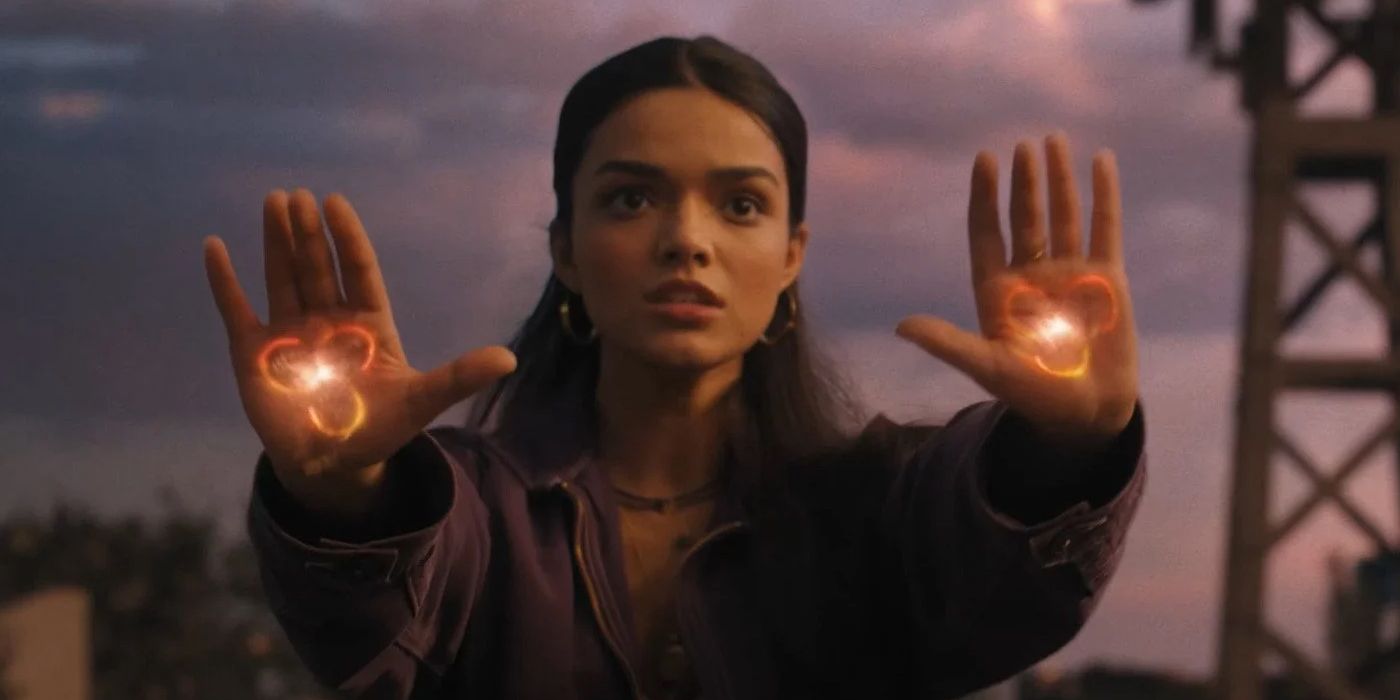 Rachel Zegler using her powers as Anthea in Shazam Fury of the Gods