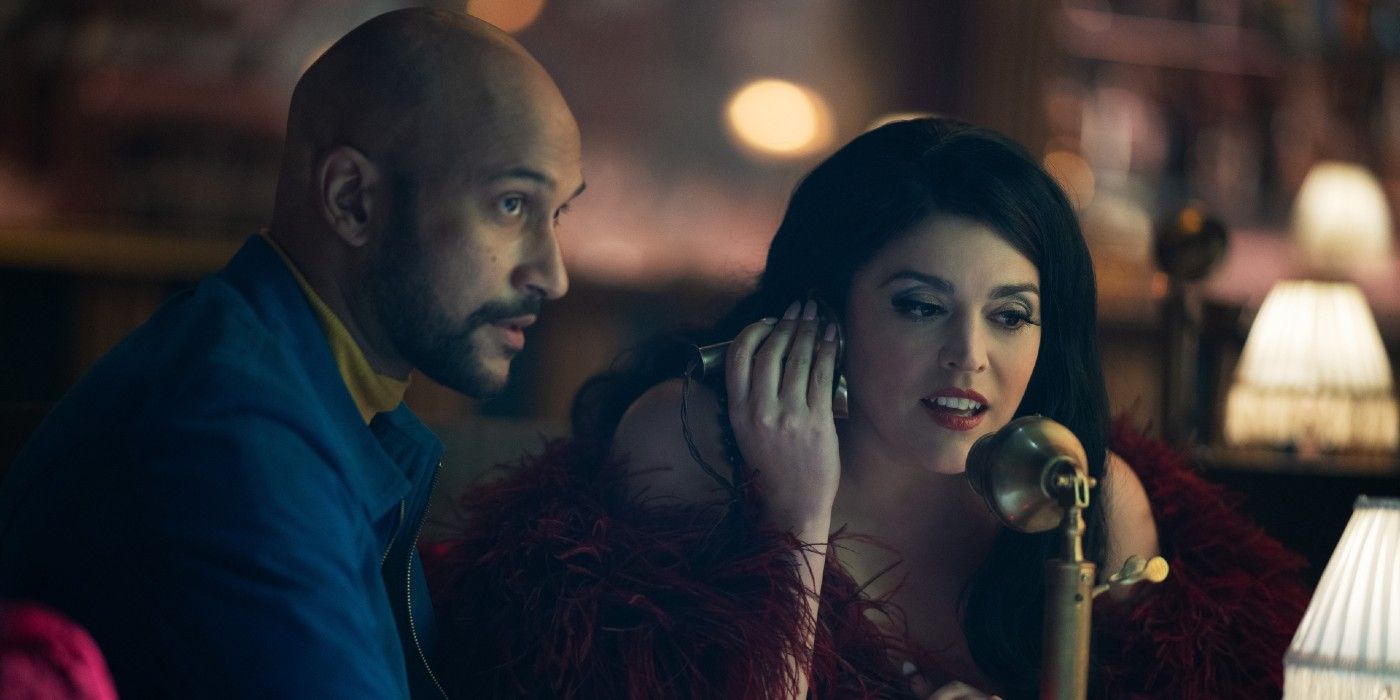 Keegan-Michael Key and Cecily Strong make a call in Schmigadoon!