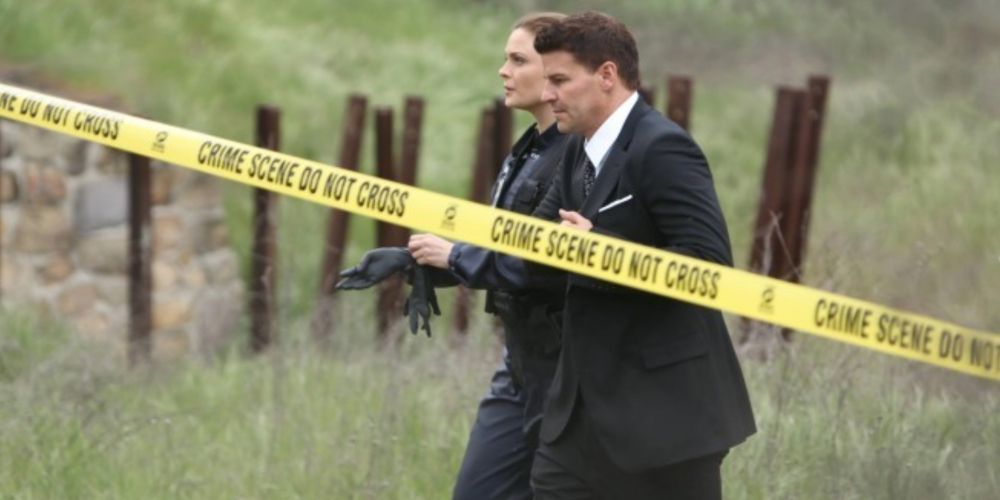 Investigators head to a crime scene in Bones