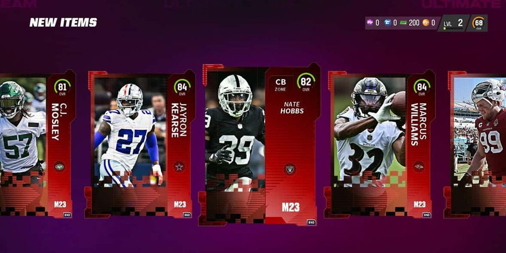 Cartões Ultimate Team como visto em Madden NFL 23.