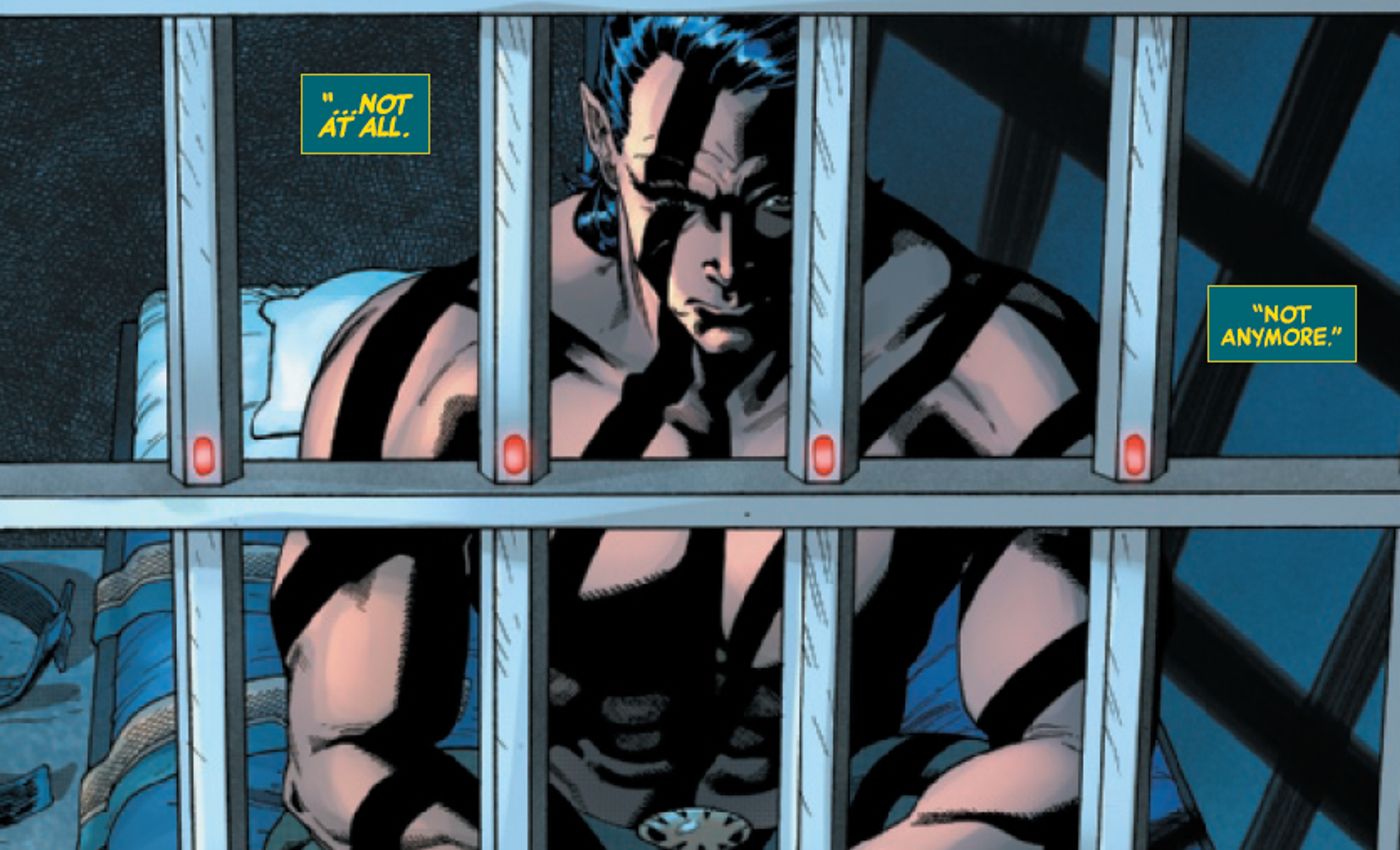 Namor sentado sozinho em uma cela de prisão escura