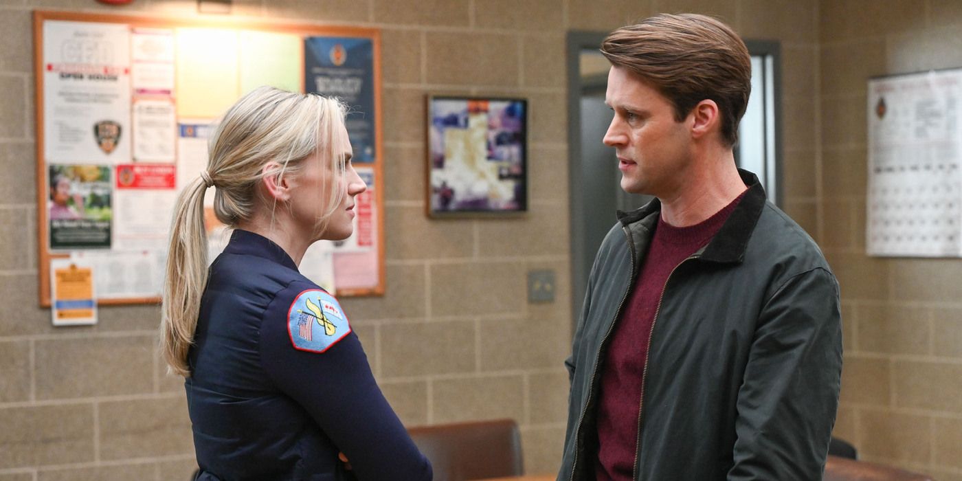 Chicago Fire's Sylvie Brett (Kara Killmer) and Matt Casey (Jesse Spencer) speak inside Firehouse 51.