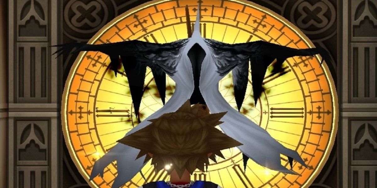 Phantom comes out of the clock towards Sora