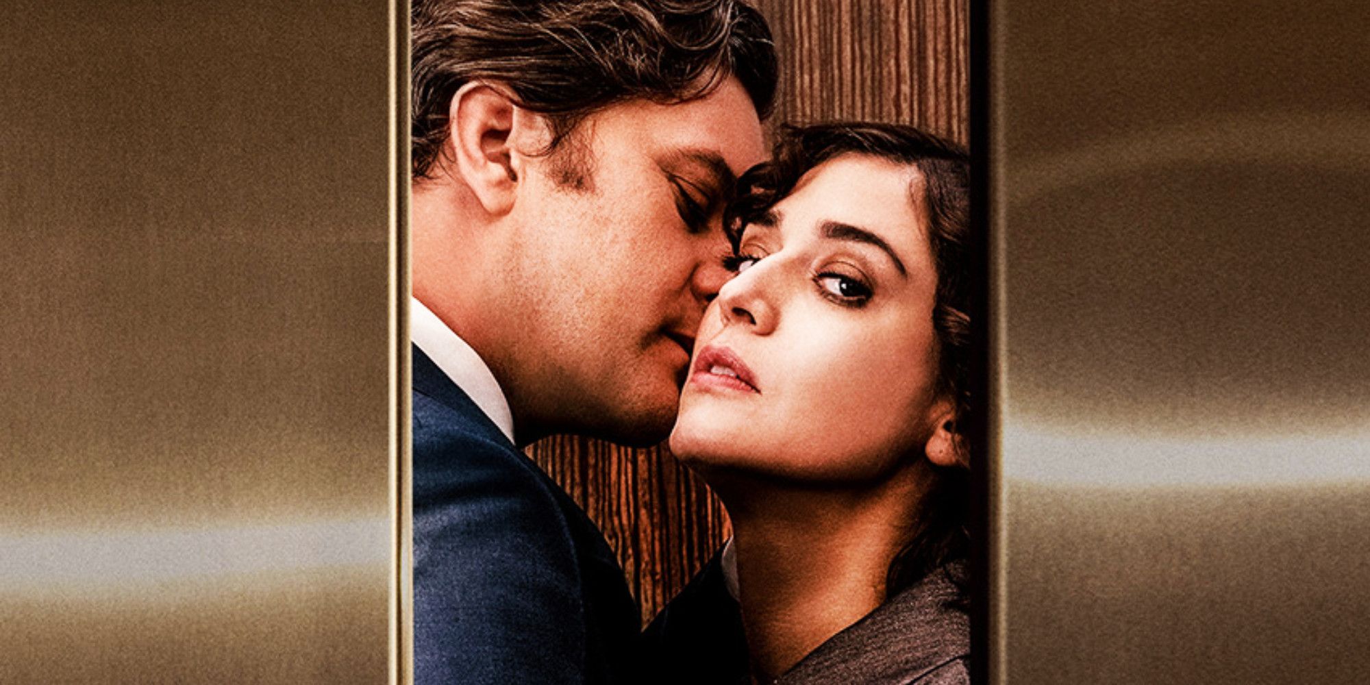 Joshua Jackson and Lizzy Caplan get steamy in Paramount+'s Fatal Attraction reboot