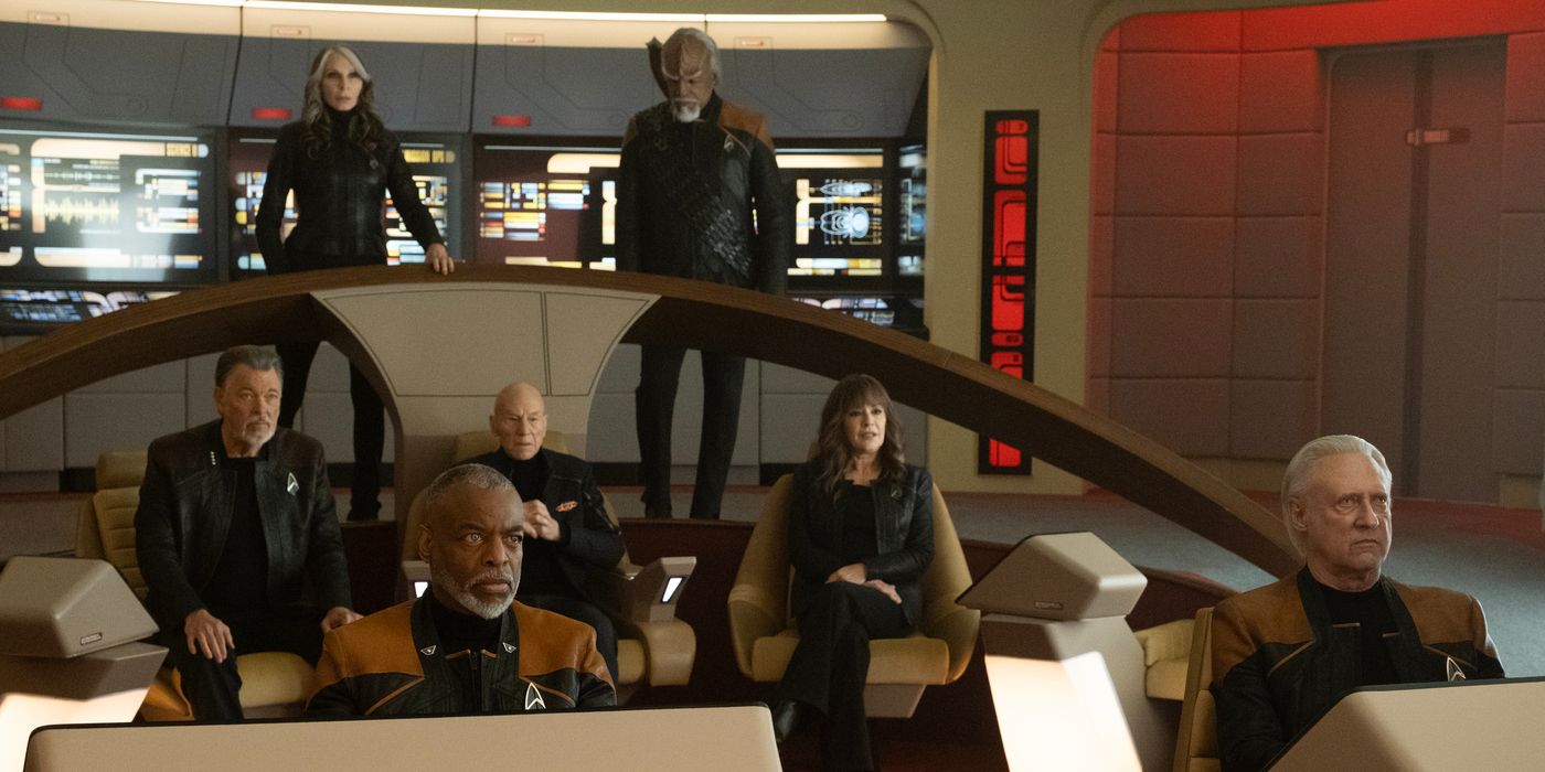 Picard reassembles Next Generation crew on th Enterprise-D bridge