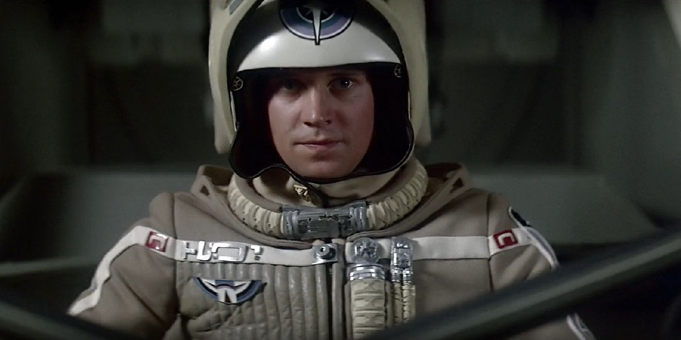 Lance Guest in a cockpit in The Last Starfighter.