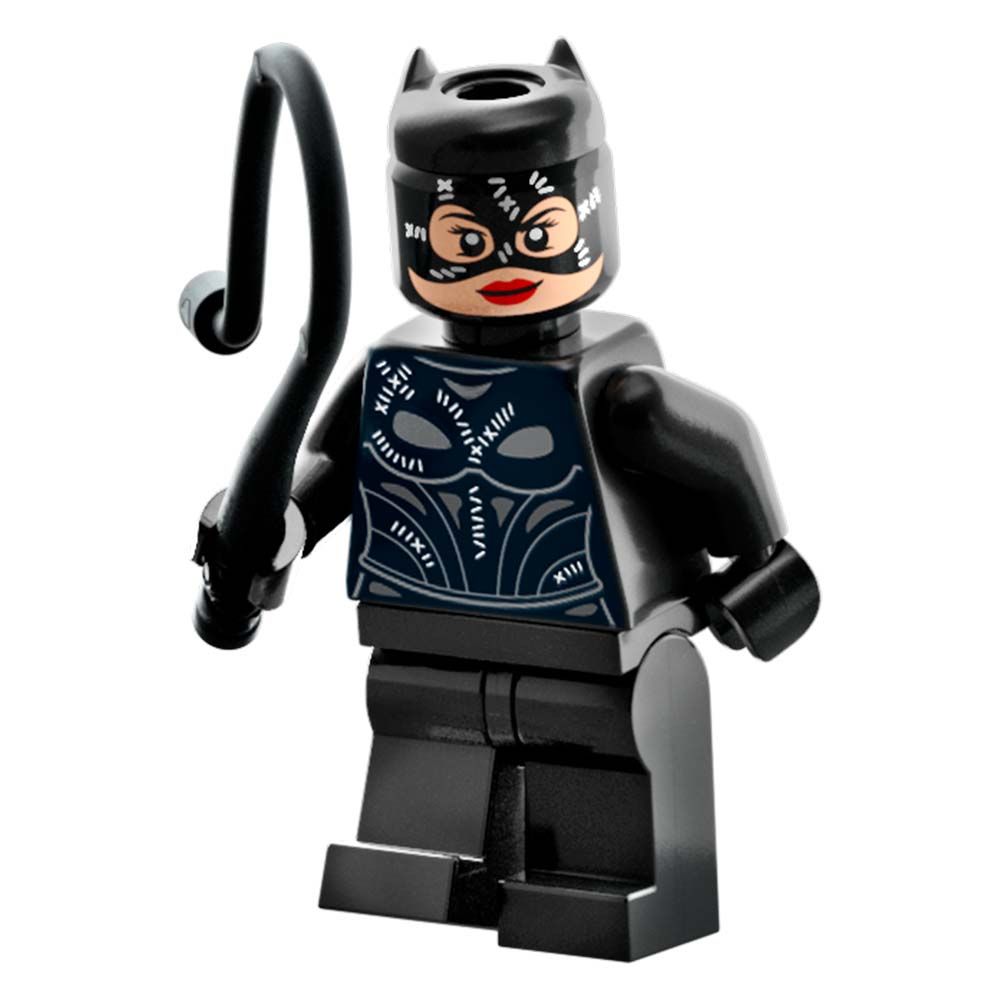 Tim Burton s Batman Gets a 4000 Piece LEGO Set With Michael Keaton