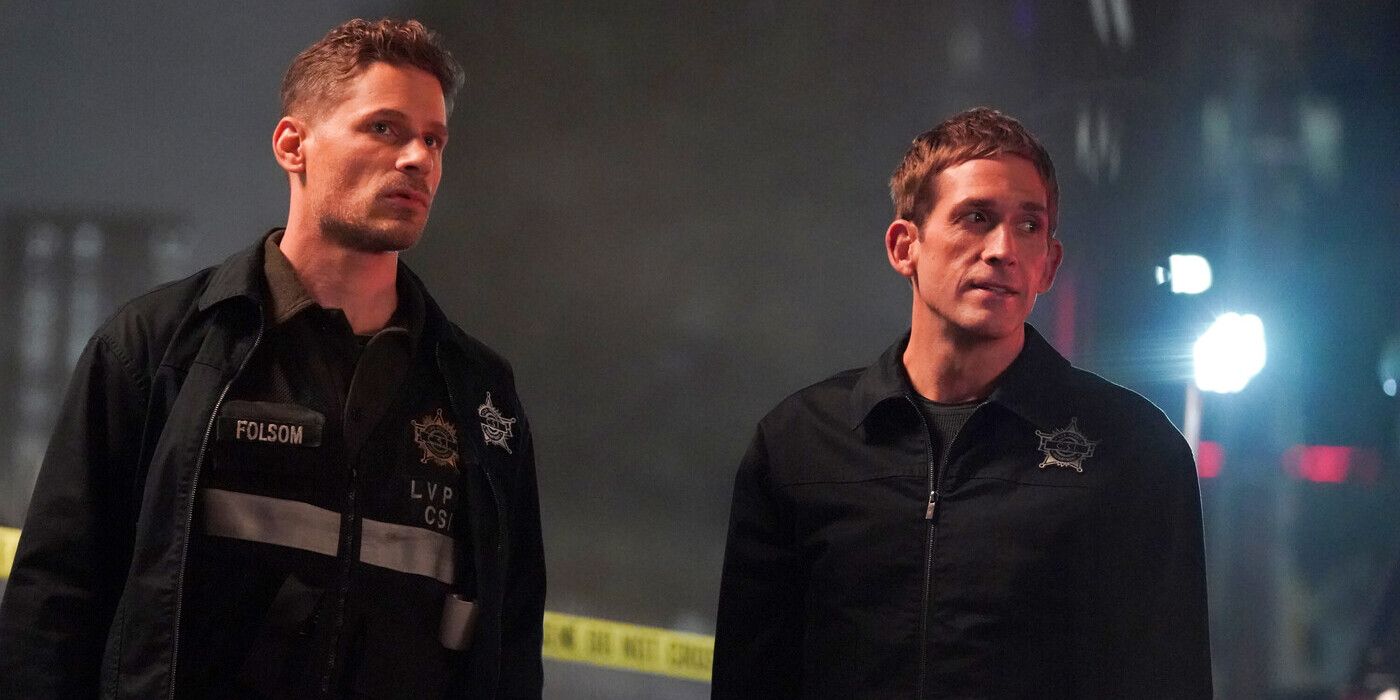 CSI: Josh Folsom de Vegas e Greg Sanders inspecionam uma cena de crime juntos à noite