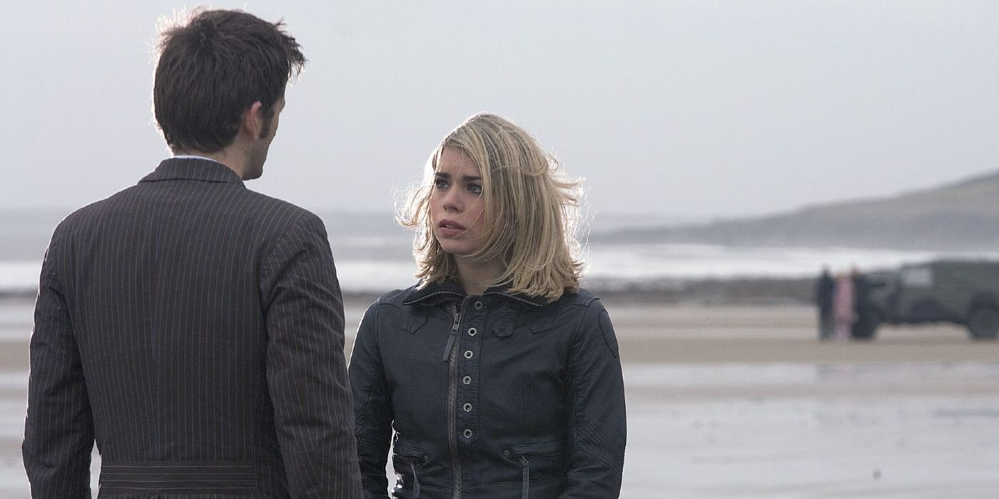 Rose Tyler and the Tenth Doctor at Bad Wolf Bay in Doctor Who.