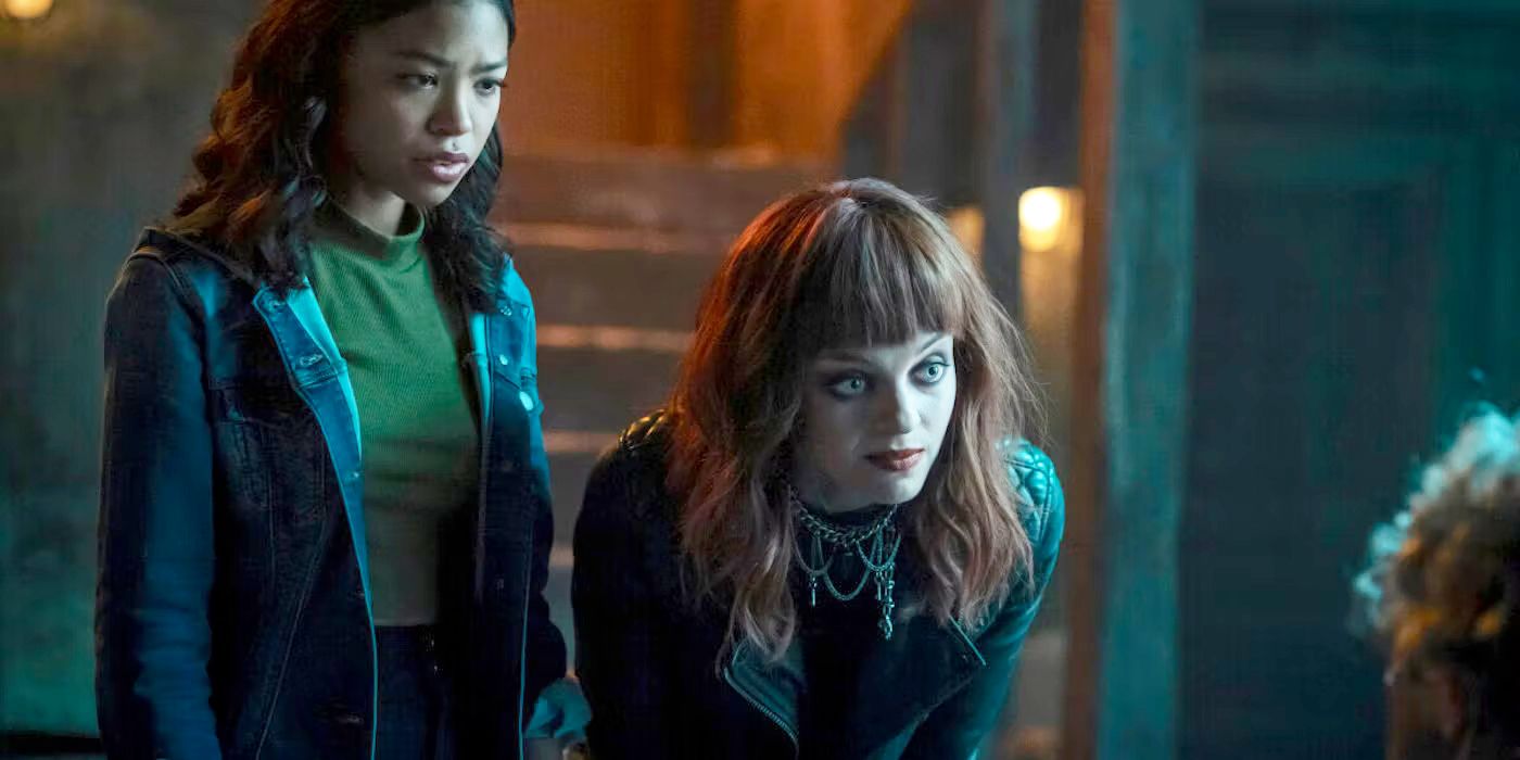 Gotham Knights' Carrie and Duela kidnap an elderly lady