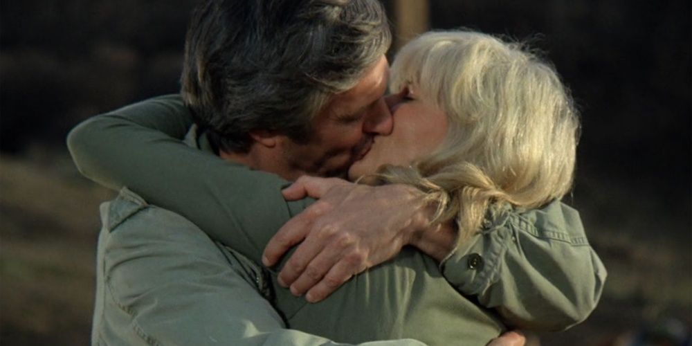 A kiss scene from the finale of MASH (Goodbye, Farewell And Amen)