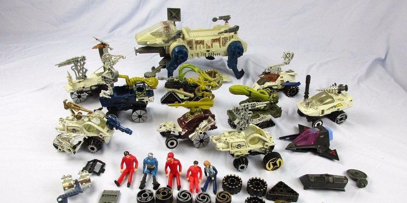Toys based Wheeled Warriors including Jayce and four other people as well as eleven vehicles