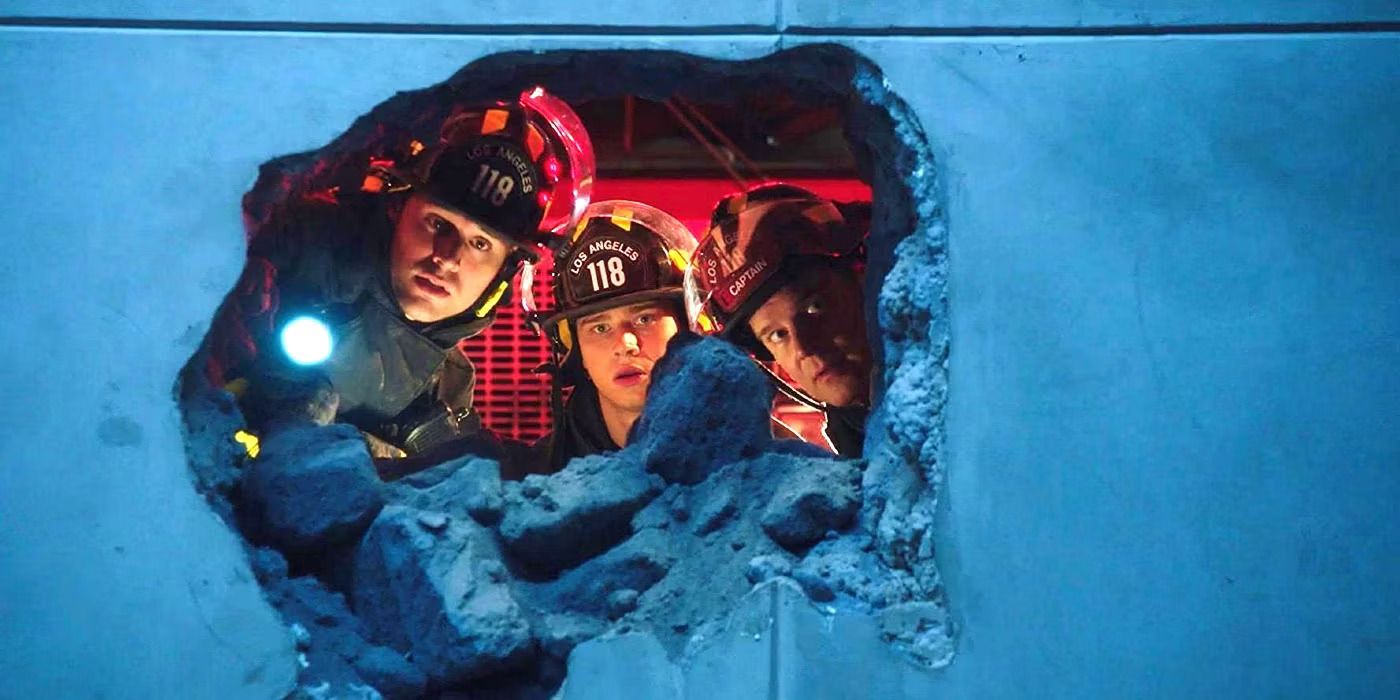 Bombeiros examinam um cofre de banco em 9-1-1 (Ocean's 9-1-1)