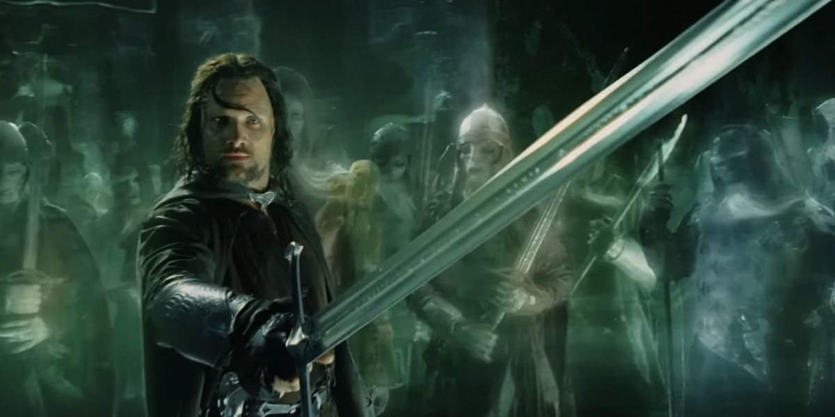 How Is Aragorn Related to isildur in The Lord of the Rings?