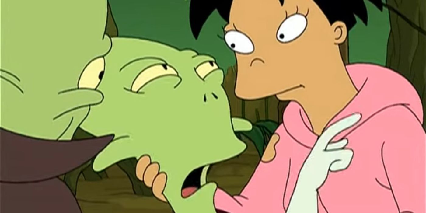 Futurama's Amy holds a swooning Kif as Kif gives birth during Season 4