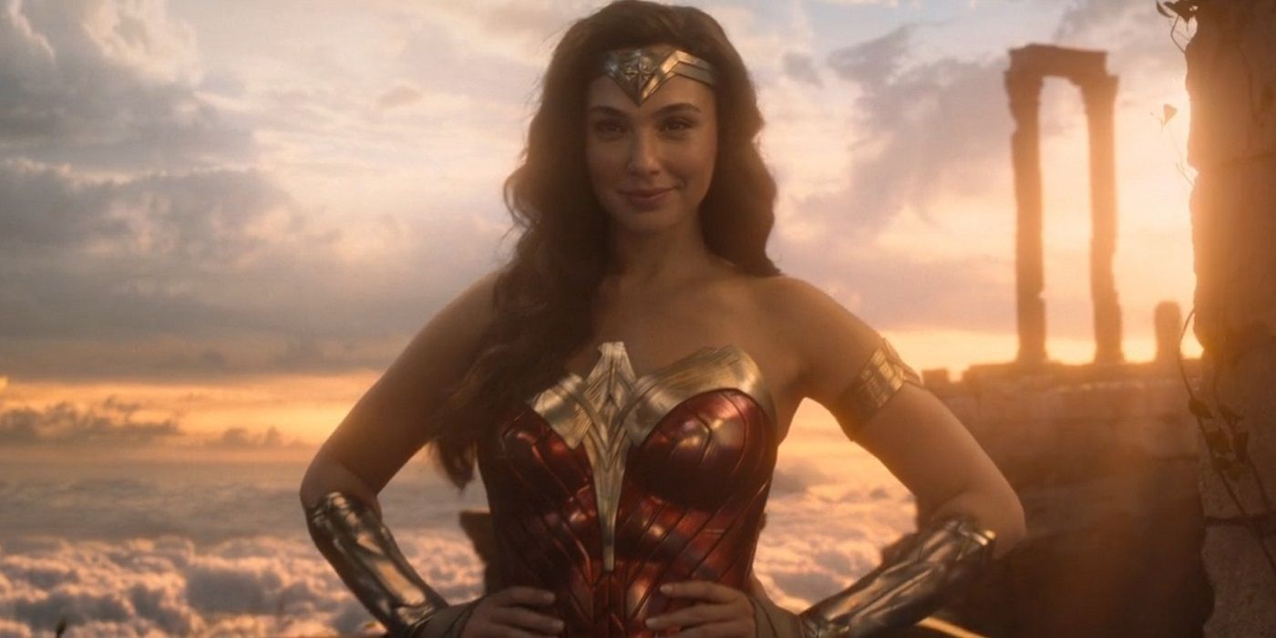 Gal Gadot's Wonder Woman posing heroically in Shazam Fury of the Gods