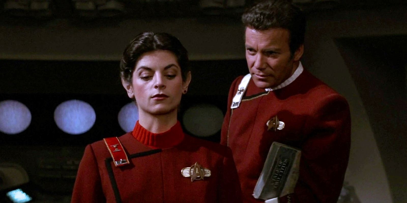 Kirk standing behind Saavik's left shoulder after she failed the Kobayashi Maru test in star trek wrath of khan