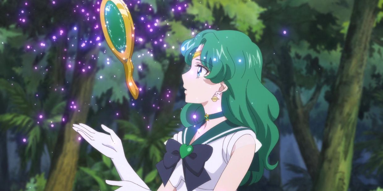 Sailor Netuno olha para o espelho