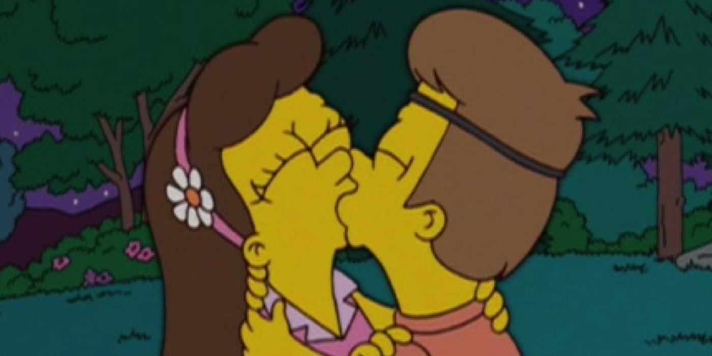 Homer e Marge, filhos dos Simpsons, se beijam na floresta