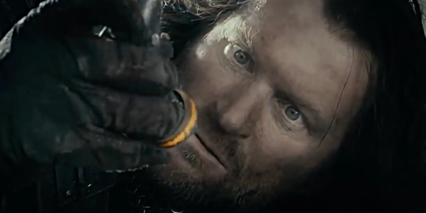 Isildur discovers the Ring in the Fellowship of the Ring after he cuts off Sauron's hand.