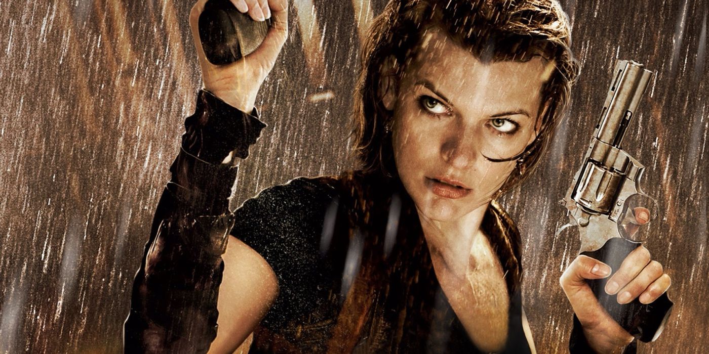 Milla Jovovich as Alice dual-wielding pistols in the Resident Evil movie.