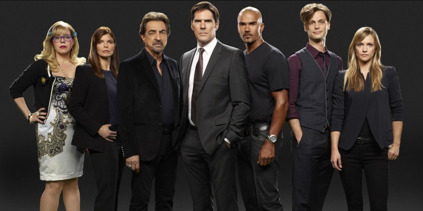 Hotch stands at the center of the BAU team for Criminal Minds season 10 group poster