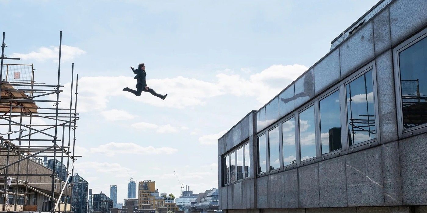 Ethan Hunt (Tom Cruise) jumps from one building to another in Mission: Impossible, Fallout