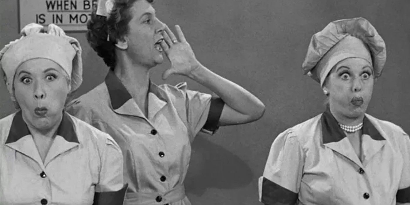 Lucy and Ethel's boss speeds up the conveyer belt while they look on in horror in I Love Lucy, Job Switching