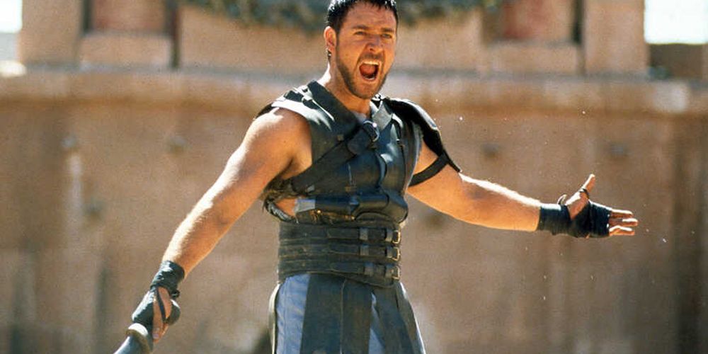 Maximus (Russel Crowe) entertains the crowd in Gladiator