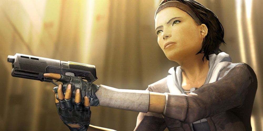 Alyx draws her pistol in Half-Life 2