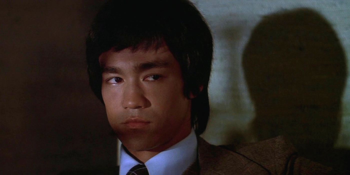Lee gets a spy mission in Enter the Dragon