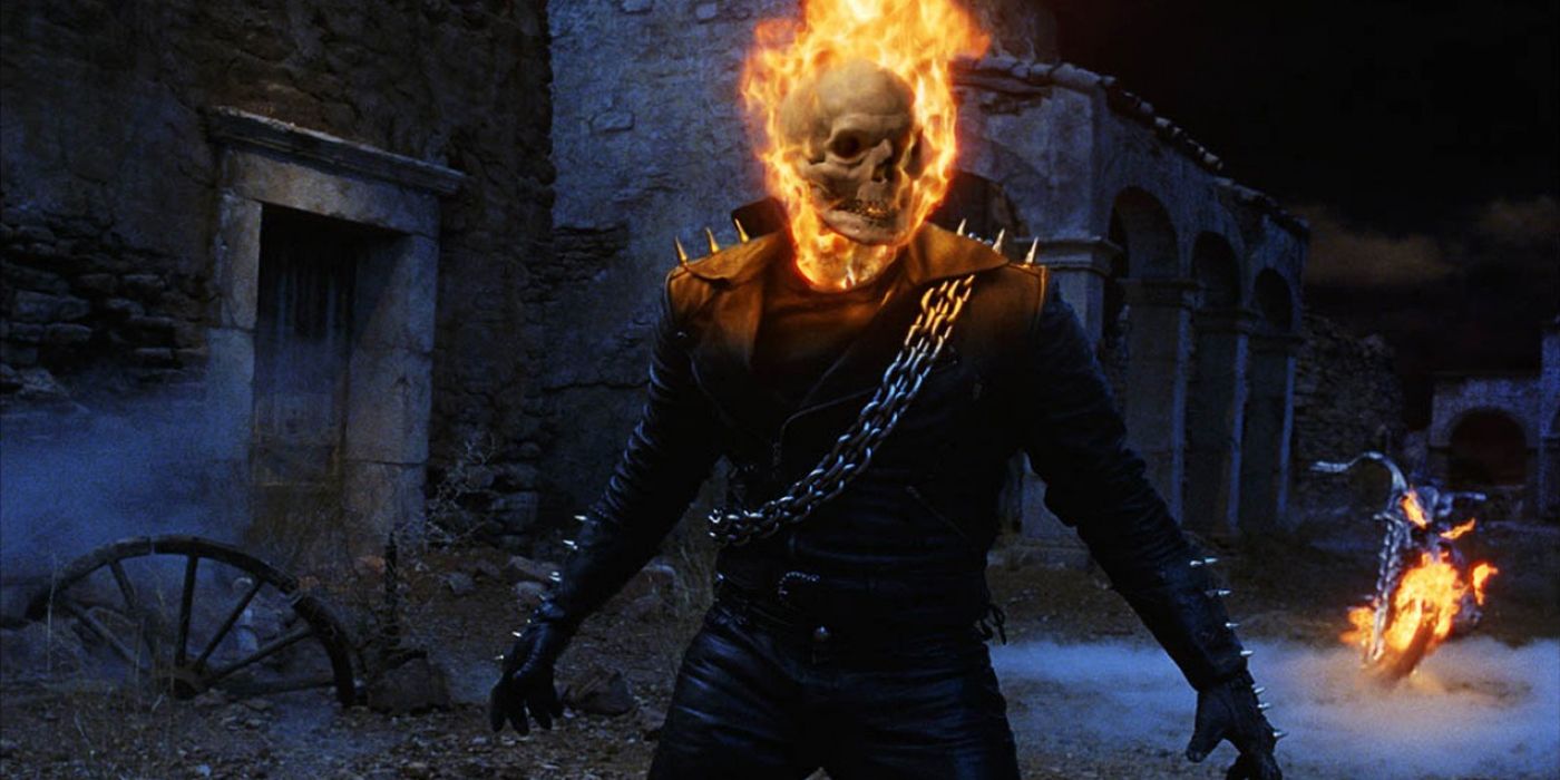 Nicolas Cage as Johnny Blaze/Ghost Rider waiting for his enemies in Ghost Rider
