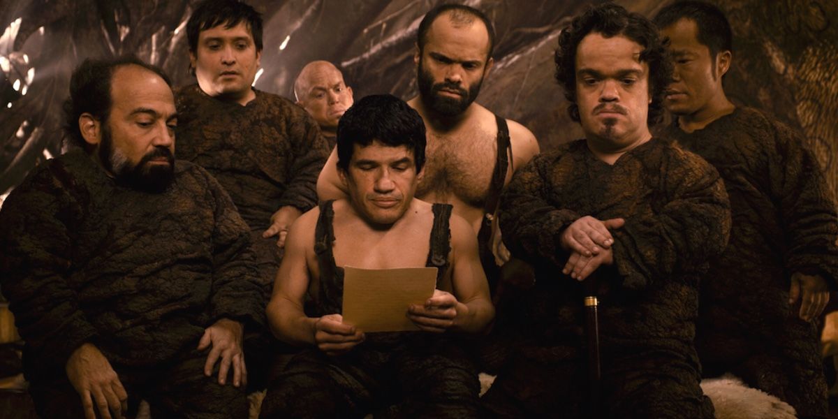 How Mirror Mirror Updated the Snow White Story