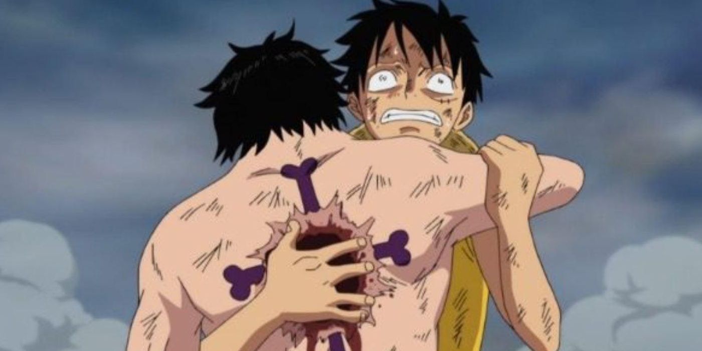Ace dies in Luffy's arms