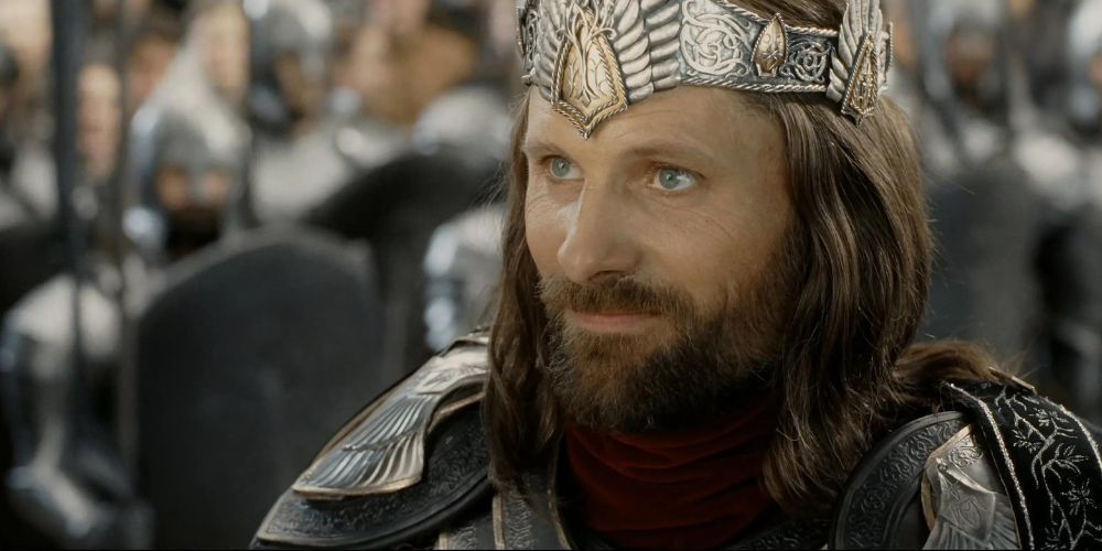 How Is Aragorn Related to isildur in The Lord of the Rings?