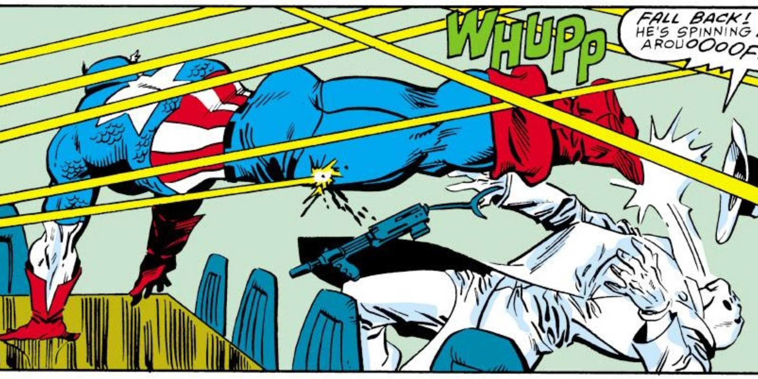Capitão América chutando Scourge na cara na Marvel Comics