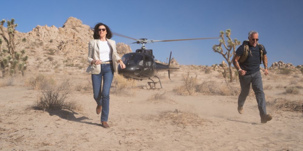 Honey and Bosch investigate in the Californian desert in Bosch: Legacy