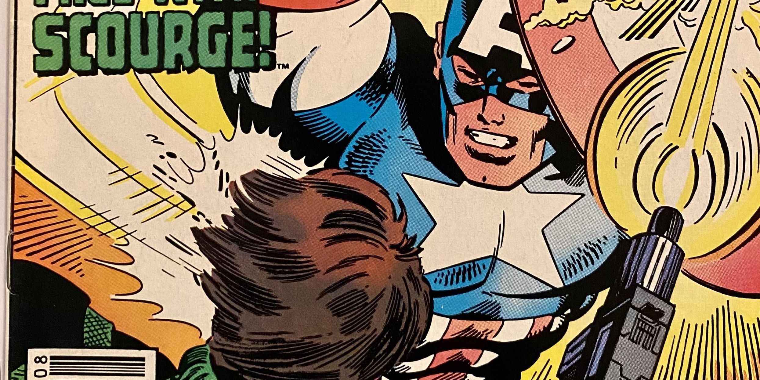 Capitão América tirando a máscara do Flagelo na Marvel Comics