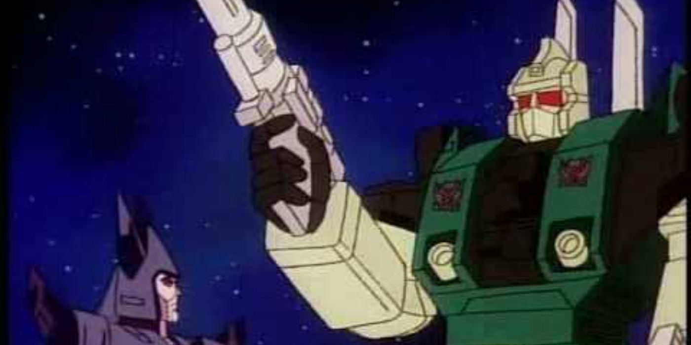 Sixshot impressiona Cyclonus na 4ª temporada de The Transformers.