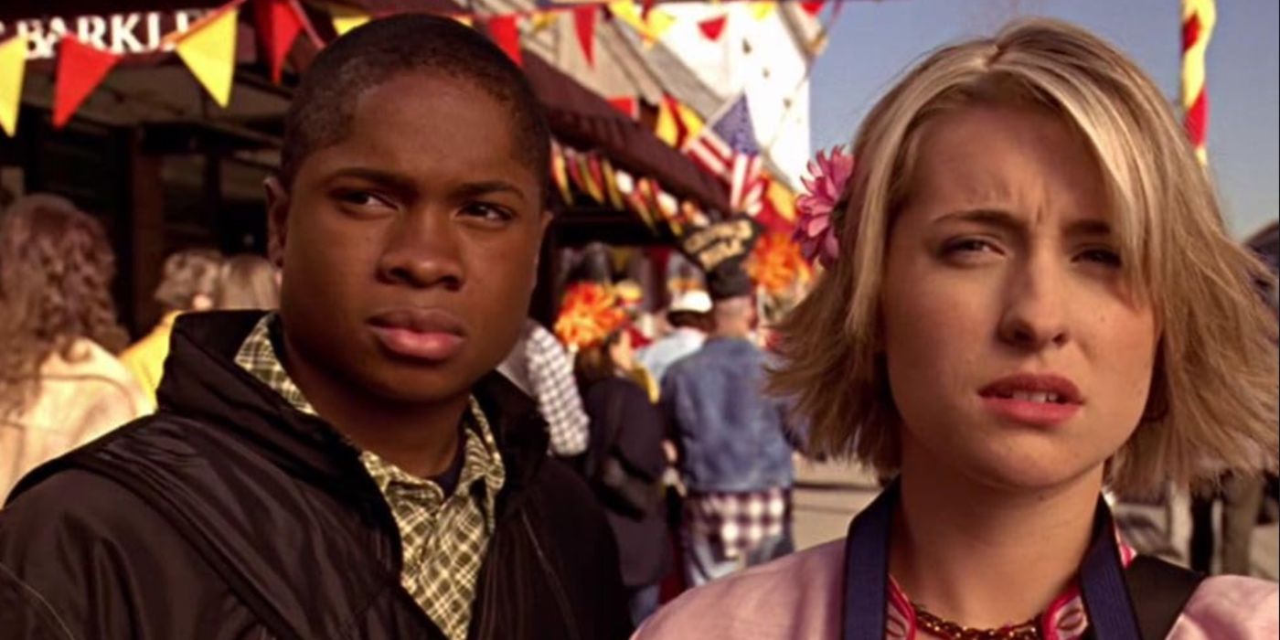 Smallville’s Chloe and Pete at a fair
